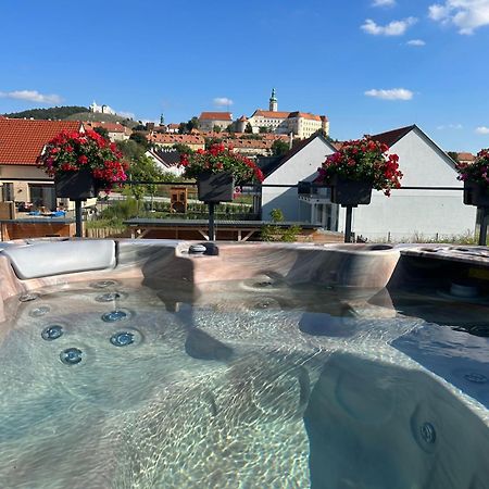 Apartmány Pod Novou Mikulov Esterno foto