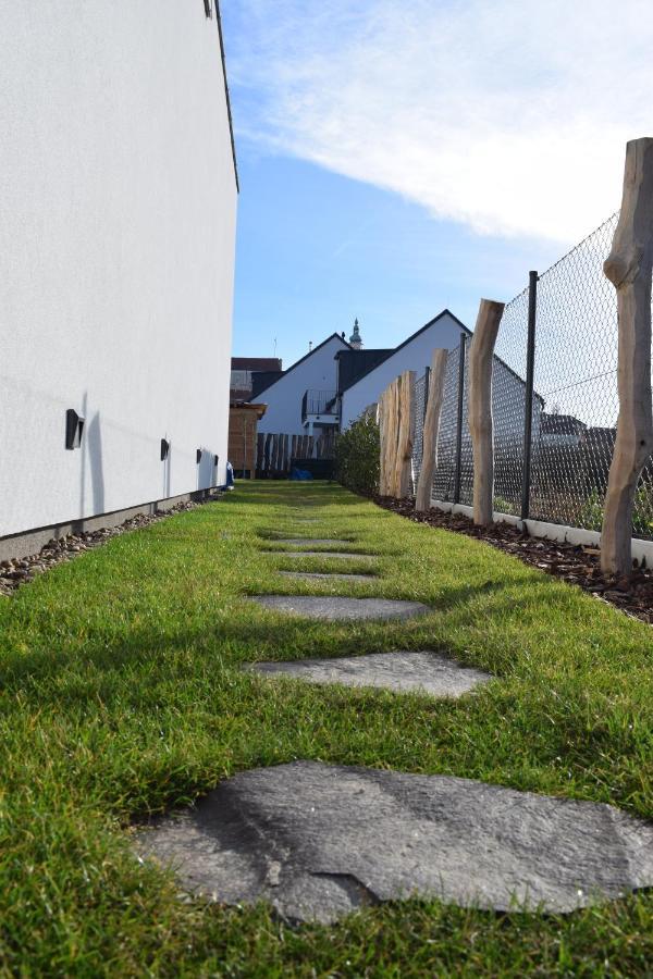Apartmány Pod Novou Mikulov Esterno foto